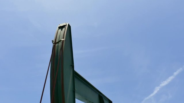 oil well