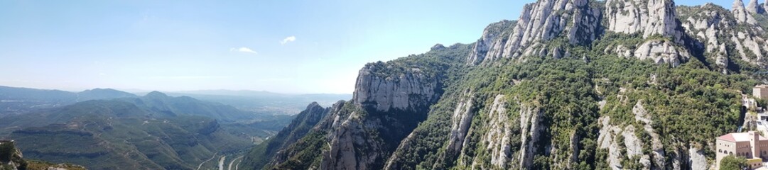 Fototapeta na wymiar Pasmo górskie. Montserrat. Panorama