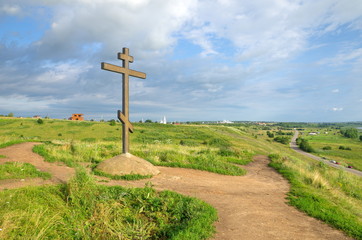 Fototapeta na wymiar The memorial cross on mount Alexandrova, Pereslavl-Zalessky, Jaroslavl region, Russia