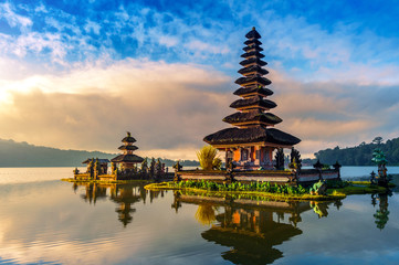 Temple Pura Ulun Danu Bratan à Bali, Indonésie.