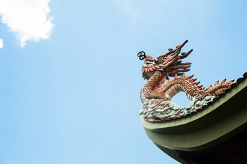 Obraz premium Dragon statue in Ben Doc temple
