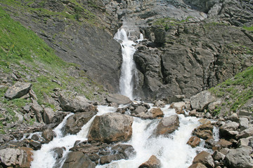 Lac de Zeuzier et source de la Lienne