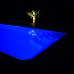 piscine de nuit