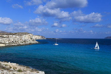 Cala Rossa isola di Favignana Sicilia