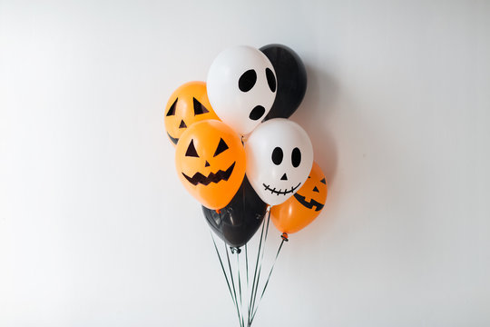 scary air balloons decoration for halloween party