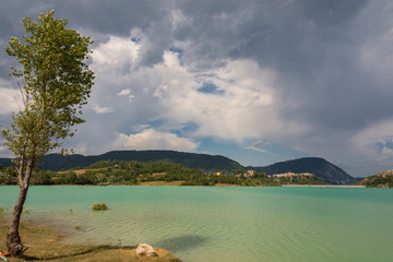 Castel San Vincenzo IS il Lago