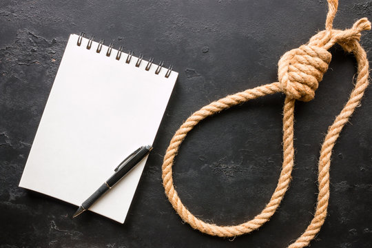 Suicide rope loop and note with place for text