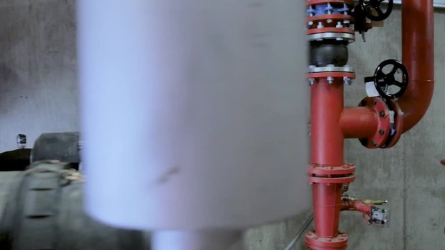 Fire extinguishing system piping