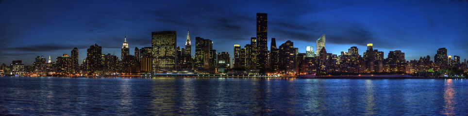Fototapeta na wymiar New York Skyline at night