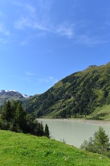 Fototapeta na wymiar Gepatschspeicher im hinteren Kaunertal - Tirol 