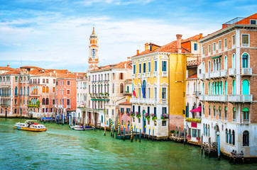 Fototapeta na wymiar Grand canal in Venice, Italy