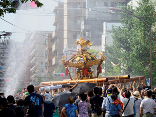 祭り　神輿