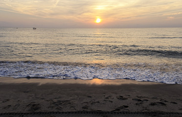 Fototapeta premium beautiful atmosphere in the morning on the beach, east coast of malaysia