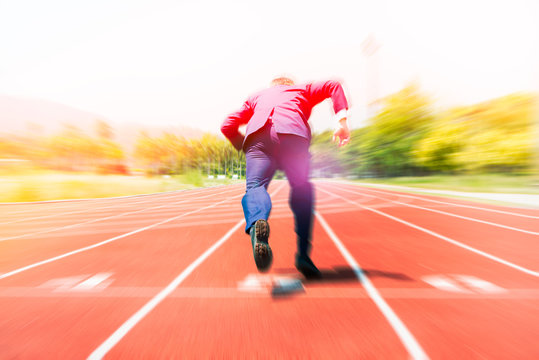 Businessmen running in the treadmill are symbols for victory and competition