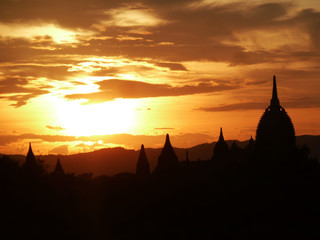 Obraz premium Sunset over Bagan
