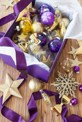 Bunte Dekoration zu Weihnachten