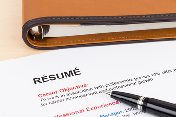 Resume and organizer notebook with pen