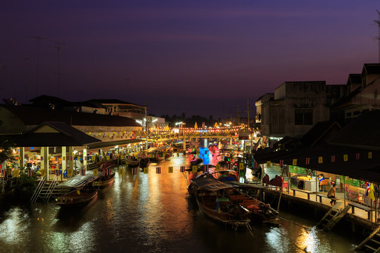 Amphawa market at twilight, famous floating market and tourist destination in Samut Songkhram province