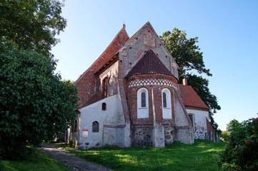 Fototapeta na wymiar Pfarrkirche in Altenkirchen
