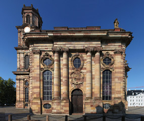Südfassade der Ludwigskirche in Saarbrücken