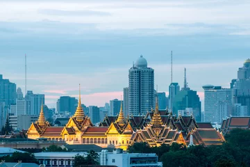 Foto op Plexiglas top view grand palace at night in bangkok, Thailand © suphaporn