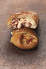 Pie with ham and cheese