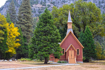 The wooden Yosemite Valley Chapel in Yosemite National Park, California, USA, was built in 1879.