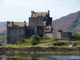 Naklejka premium Eilean Donan castle in Scotland