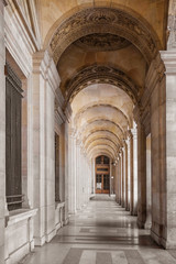 Fototapeta na wymiar Beautiful corridor of old palace