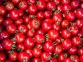 selective focus of fresh red tomatoes 