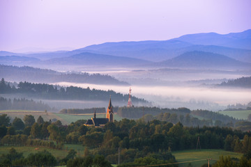 Bieszczady Widok na Lutowiska, w oddali Bieszczady wysokie