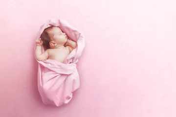 Fotobehang Newborn baby girl sleep on pink blanke © svetlanasmirnova