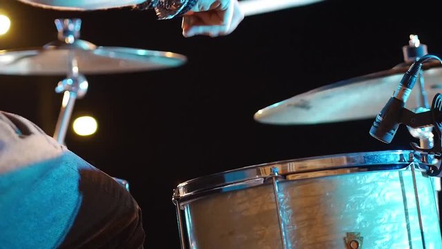 drummer playing drum