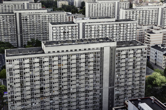 bloki mieszkalne wielka płyta w Warszawie widok z lotu ptaka