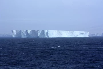 Fototapete Antarktis- Eisberg © bummi100