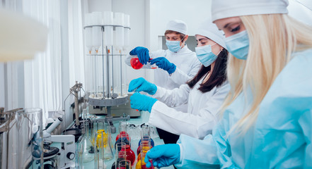 Science technician at work in the laboratory.