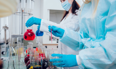 Science technician at work in the laboratory.
