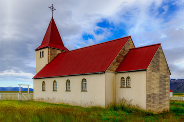 Fototapeta na wymiar Icelandic Church with Red Roof