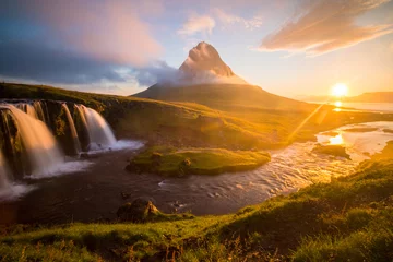 Foto auf Acrylglas Kirkjufell Summer sunrise on famous Kirkjufellsfoss Waterfall and Kirkjufell mountain in Iceland