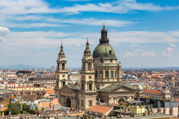 Fototapeta na wymiar Budapest and St. Stephen Basilica