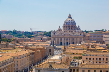 Fototapeta na wymiar Basilica of St. Peter in Vatican