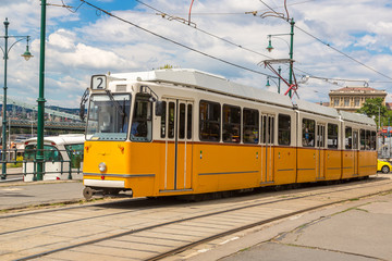 Fototapeta na wymiar Retro tram in Budapest