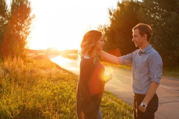 Fototapeta premium Couple at a country road