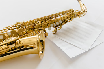 Obraz premium Saxophone keys closeup