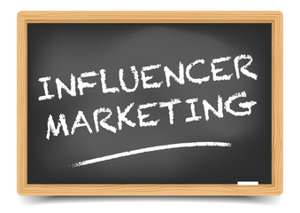 Obraz premium Blackboard Influencer Marketing