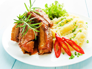 Pork ribs with veggies