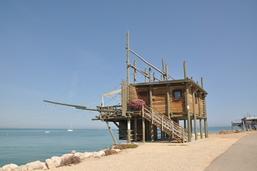 Fototapeta na wymiar wooden construction on the beach