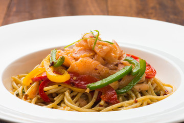 smoked salmon spaghetti