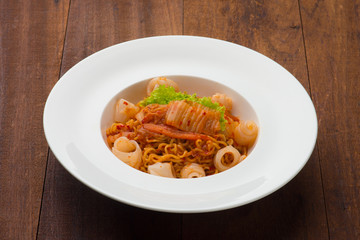 korean kimchi squid ramen