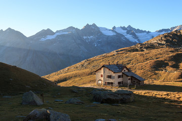 alba presso il rifugio Vittorio Sella - Parco nazionale del Gran Paradiso